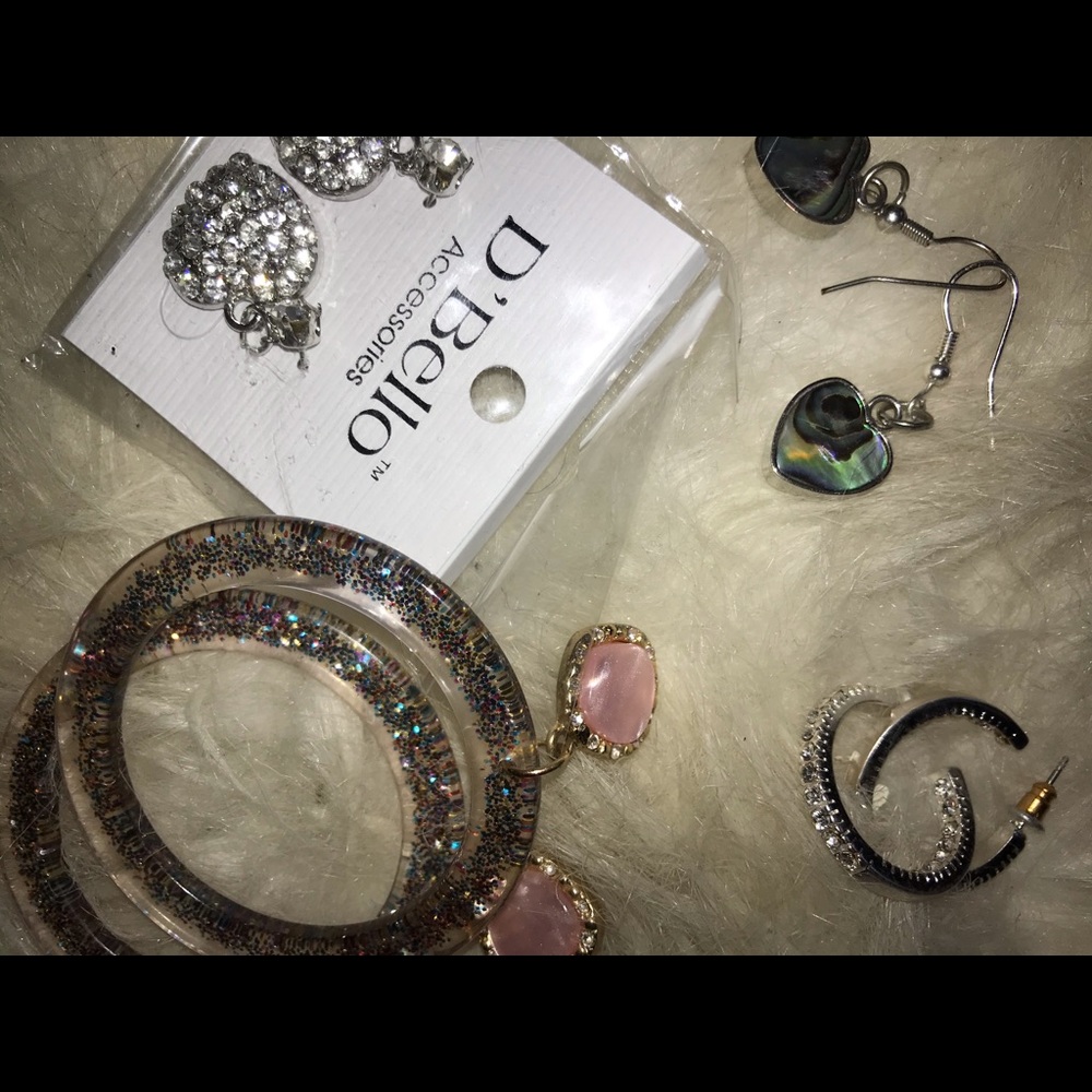 4 sets of earrings